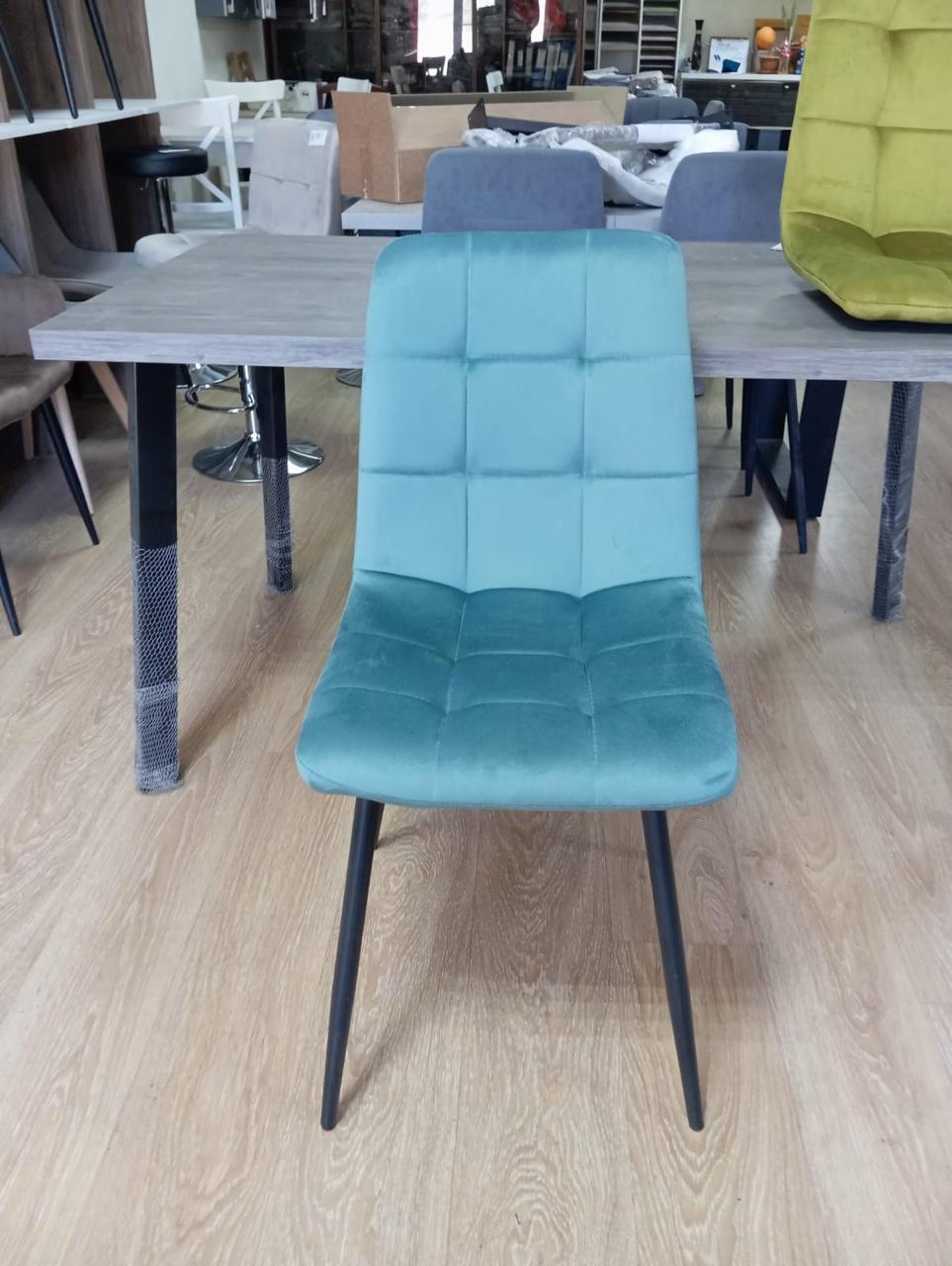 Стул Y2017 (каркас черный тк. коллекции Велюр голубой (S23)) Стул Y2017 (каркас черный тк. коллекции Велюр голубой (S23))